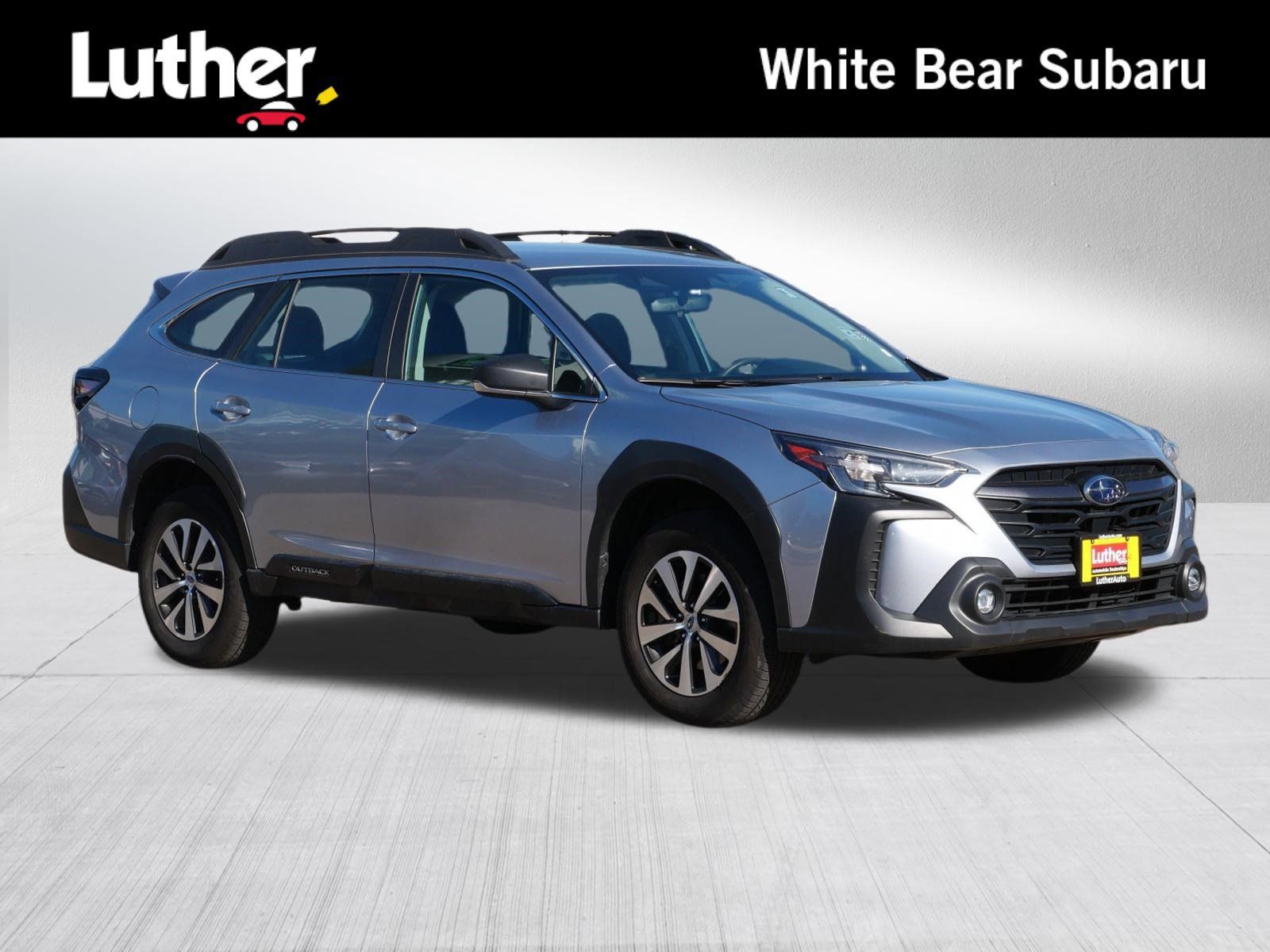 Used 2025 Subaru Outback Onyx Edition AWD/4WD image 1