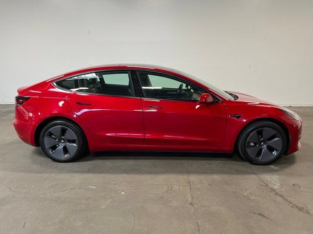 Used 2023 Tesla Model 3 Standard Range RWD image 2