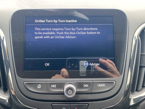 Used 2023 Chevrolet Equinox RS image 35