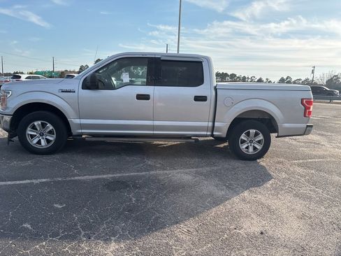 Used 2019 Ford F150 XLT image 5