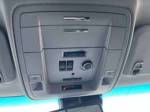 Used 2020 Chevrolet Tahoe Premier image 30