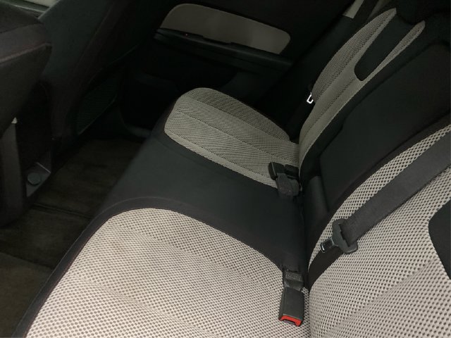 Used 2010 GMC Terrain SLE FWD image 11