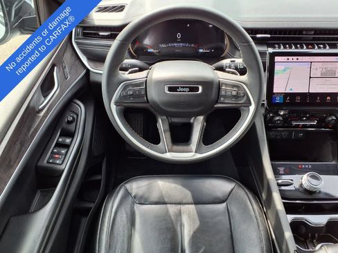 Used 2023 Jeep Grand Cherokee L Limited AWD/4WD image 13