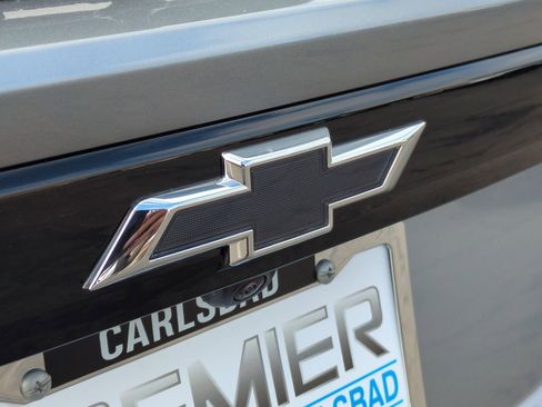 New 2027 Chevrolet Bolt LT w/ Comfort Package FWD image 29