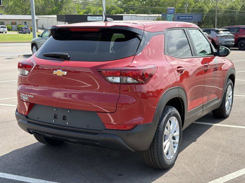New 2026 Chevrolet TrailBlazer LS w/ LS Convenience Package FWD image 14