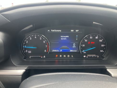 Used 2022 Ford Explorer XLT w/ Equipment Group 202A image 23