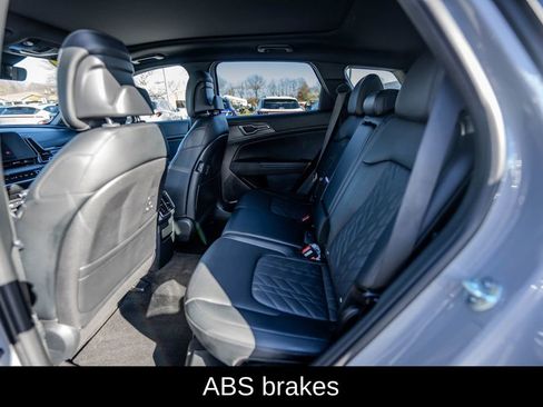 Used 2023 Kia Sportage X-Line w/ X-Line Premium Package image 13