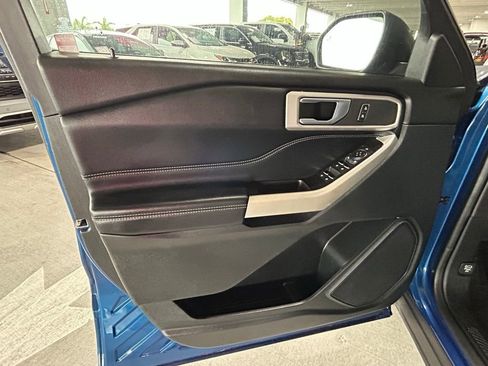 Used 2021 Ford Explorer XLT w/ Equipment Group 202A image 46