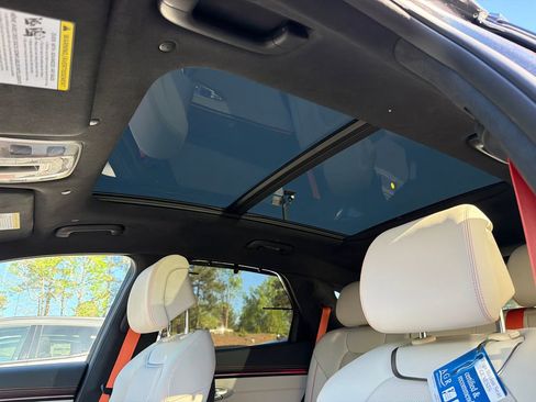 New 2026 Genesis GV70 3.5T Sport Prestige AWD/4WD image 33