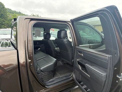 Used 2023 Toyota Tundra Limited AWD/4WD image 42