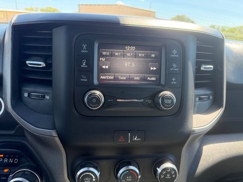 Used 2022 RAM 1500 Tradesman AWD/4WD image 18