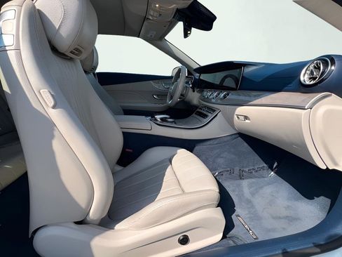 Used 2021 Mercedes-Benz E 450 Cabriolet image 20