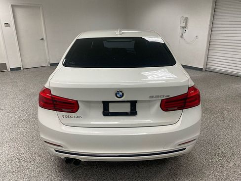 Used 2018 BMW 330e image 6