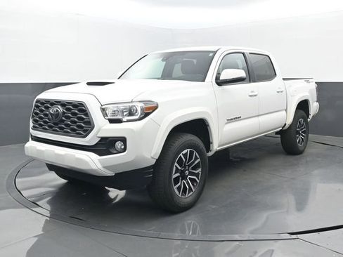 Used 2021 Toyota Tacoma TRD Sport RWD image 8