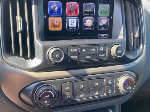 Used 2016 Chevrolet Colorado Z71 AWD/4WD image 5