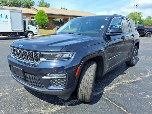 Used 2024 Jeep Grand Cherokee Limited 4xe AWD/4WD image 37