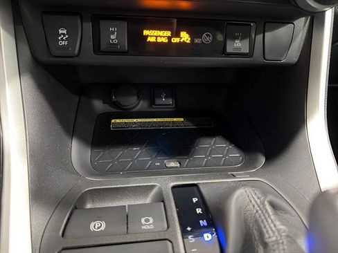 Used 2021 Toyota RAV4 XSE AWD/4WD image 24