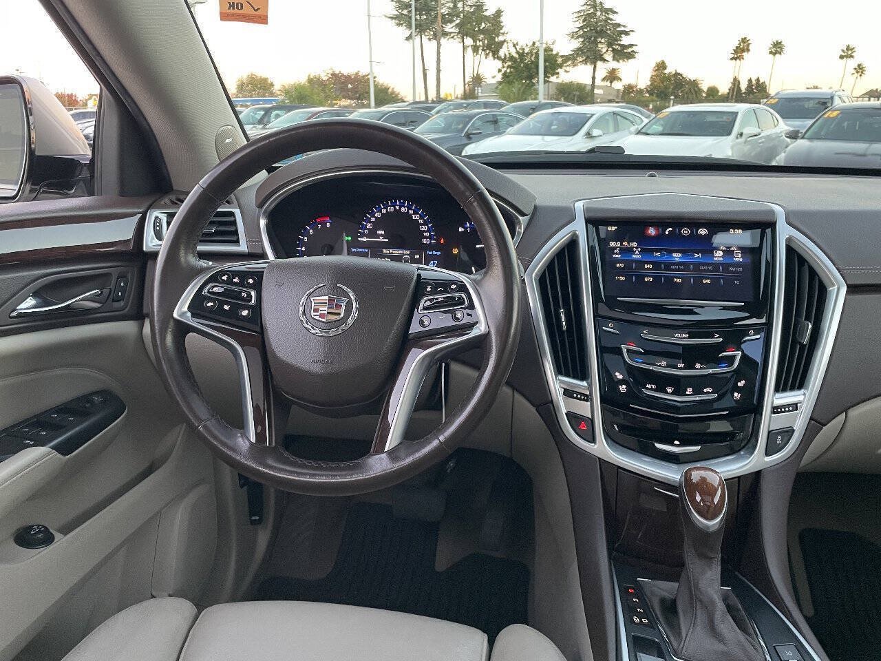 Used 2013 Cadillac SRX Premium AWD/4WD image 10