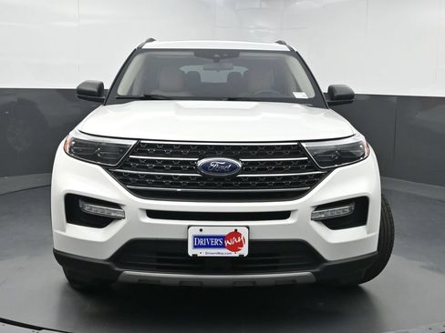 Used 2020 Ford Explorer XLT w/ Equipment Group 202A RWD image 40