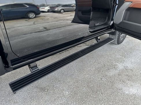 Certified 2024 GMC Sierra 2500 Denali Ultimate image 27