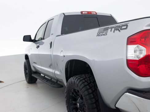 Used 2015 Toyota Tundra SR5 w/ SR5 Upgrade Package image 13