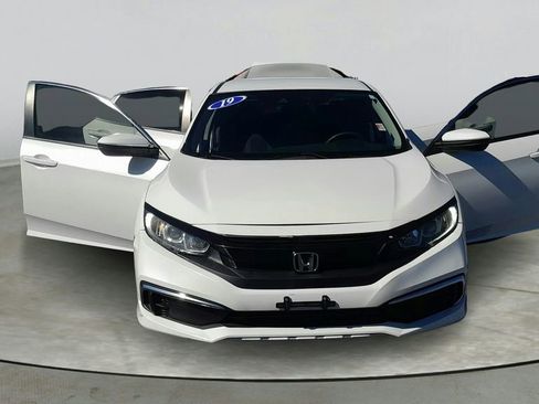 Used 2019 Honda Civic LX image 9