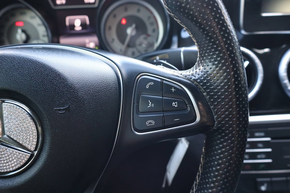Used 2015 Mercedes-Benz CLA 250 4MATIC image 16