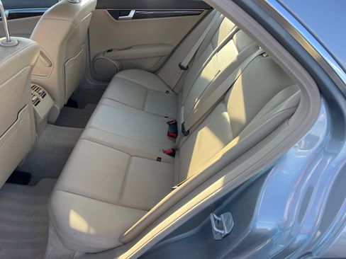 Used 2013 Mercedes-Benz C 300 4MATIC Sedan image 8