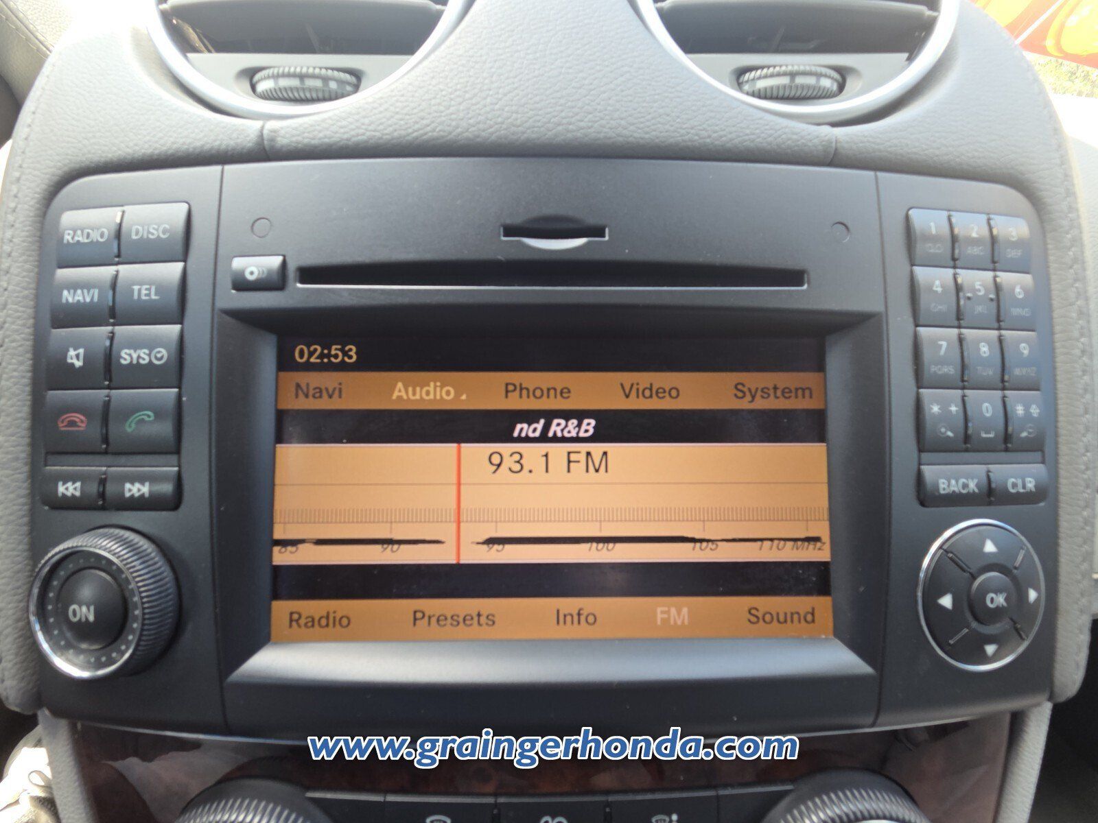 Used 2012 Mercedes-Benz GL 450 4MATIC image 18