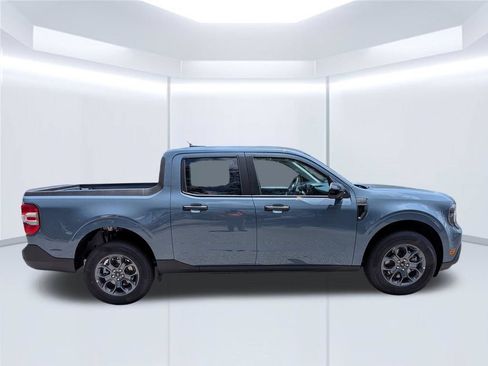 New 2026 Ford Maverick XLT w/ XLT Luxury Package FWD image 8