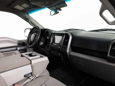 Used 2017 Ford F150 XLT w/ Equipment Group 301A Mid AWD/4WD image 24