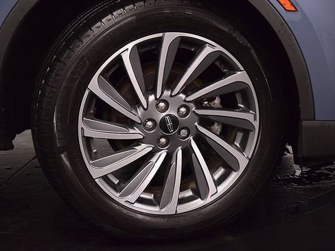 Used 2024 Lincoln Corsair Reserve AWD/4WD image 10