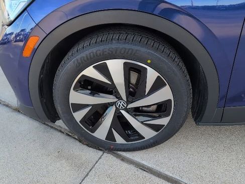 Used 2021 Volkswagen ID.4 1st Edition image 3