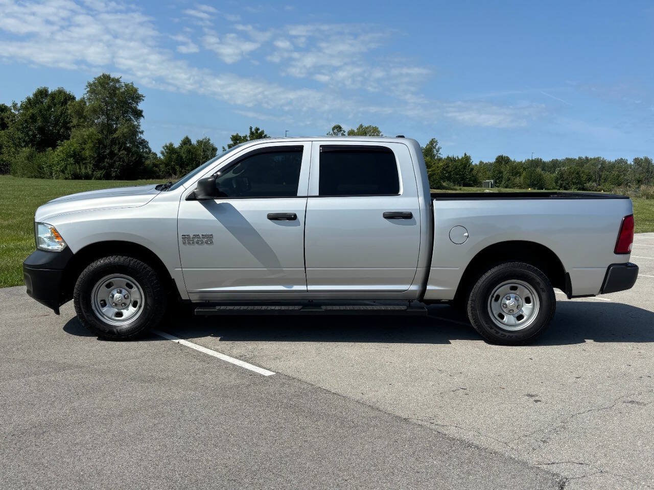 Used 2016 RAM 1500 Tradesman w/ Popular Equipment Group AWD/4WD image 3
