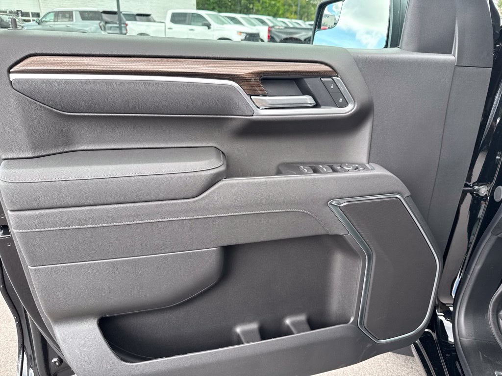 New 2026 Chevrolet Silverado 1500 RST AWD/4WD image 15