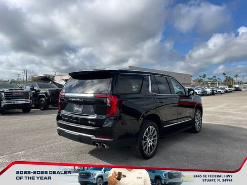 Used 2025 GMC Yukon Denali image 7