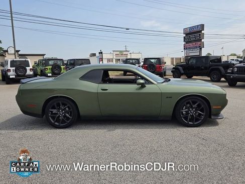 Used 2023 Dodge Challenger R/T w/ Blacktop Package RWD image 11
