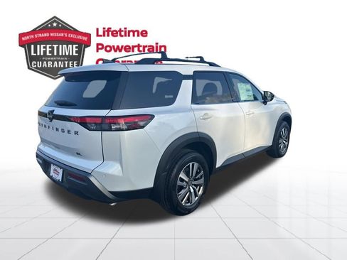 New 2026 Nissan Pathfinder SL FWD image 7