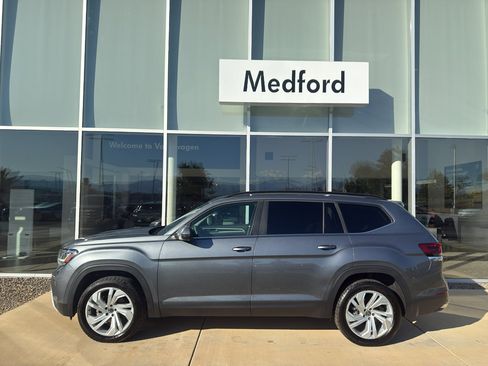 Used 2022 Volkswagen Atlas SE image 7