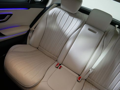 Used 2022 Mercedes-Benz S 500 4MATIC image 12
