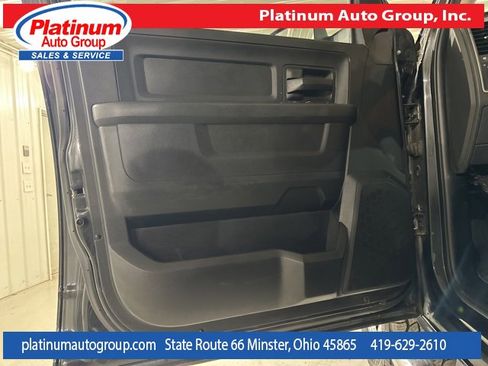 Used 2016 RAM 2500 Tradesman w/ Chrome Appearance Group image 47