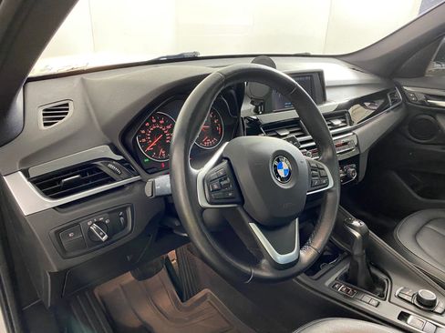 Used 2018 BMW X1 xDrive28i image 4