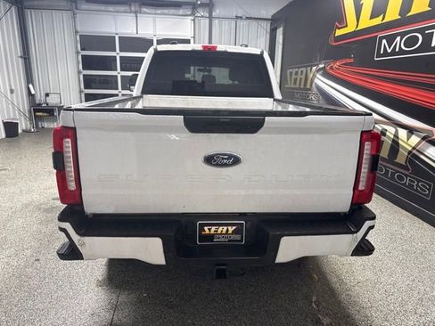 Used 2023 Ford F250 XL w/ STX Appearance Package AWD/4WD image 12