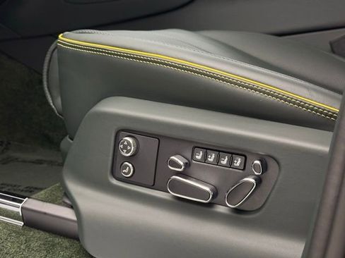 New 2026 Bentley Bentayga Speed image 8