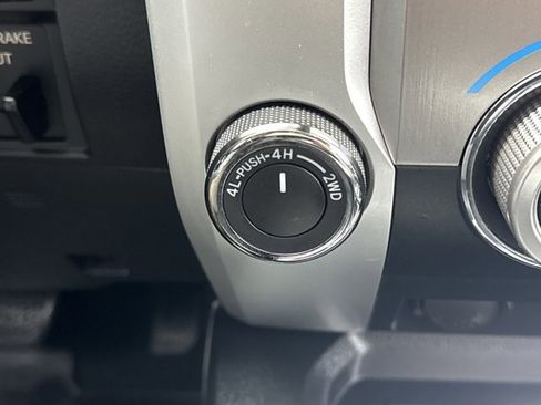 Used 2018 Toyota Tundra Limited w/ Limited Premium Package image 23