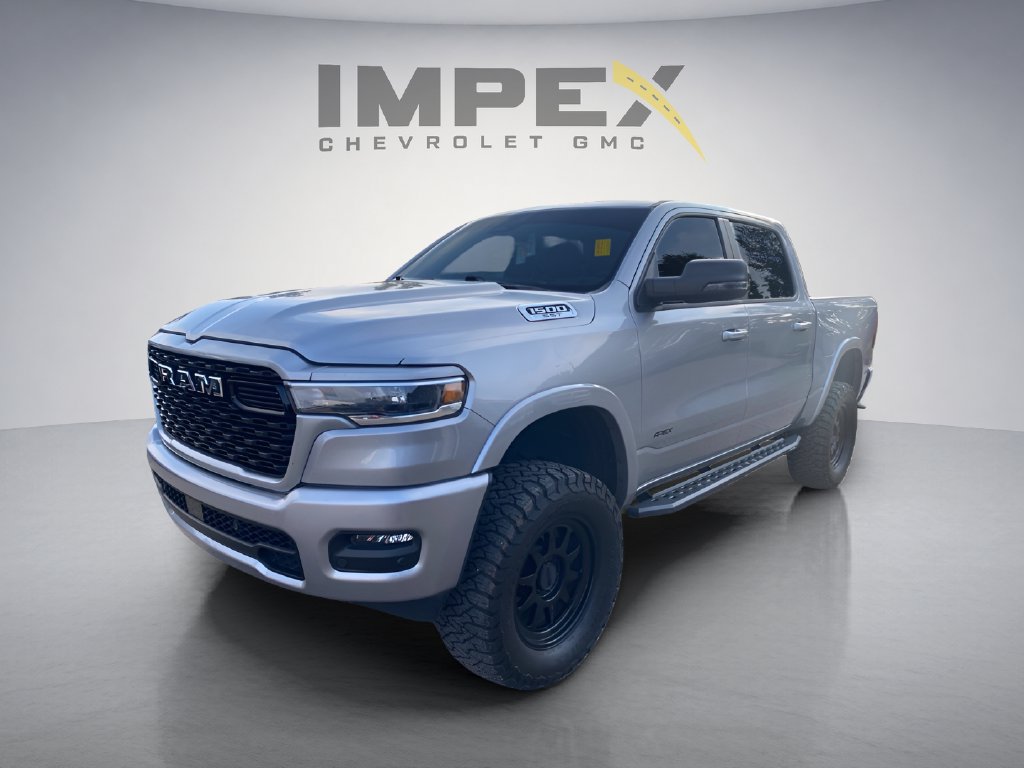 Used 2025 RAM 1500 Big Horn AWD/4WD image 1