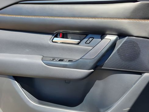 Used 2025 MAZDA CX-50 AWD 2.5 S w/ Premium Plus Pkg image 15