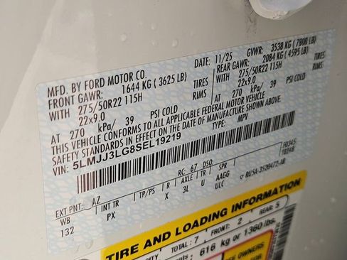 Used 2025 Lincoln Navigator L Reserve image 31