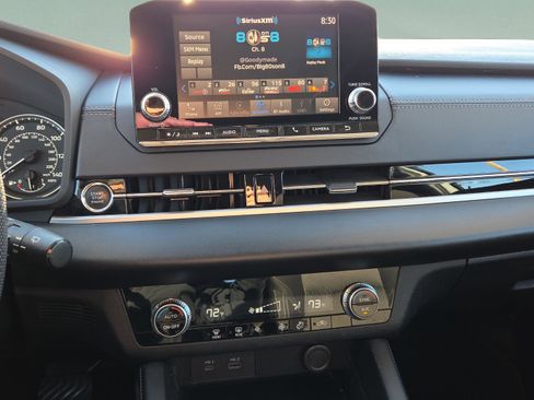 Used 2022 Mitsubishi Outlander ES image 23