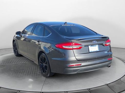 Used 2019 Ford Fusion SE w/ Equipment Group 151A image 3